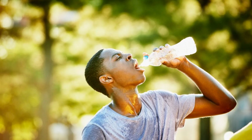 Health Experts Advise Precautions as Summer Temperatures Rise